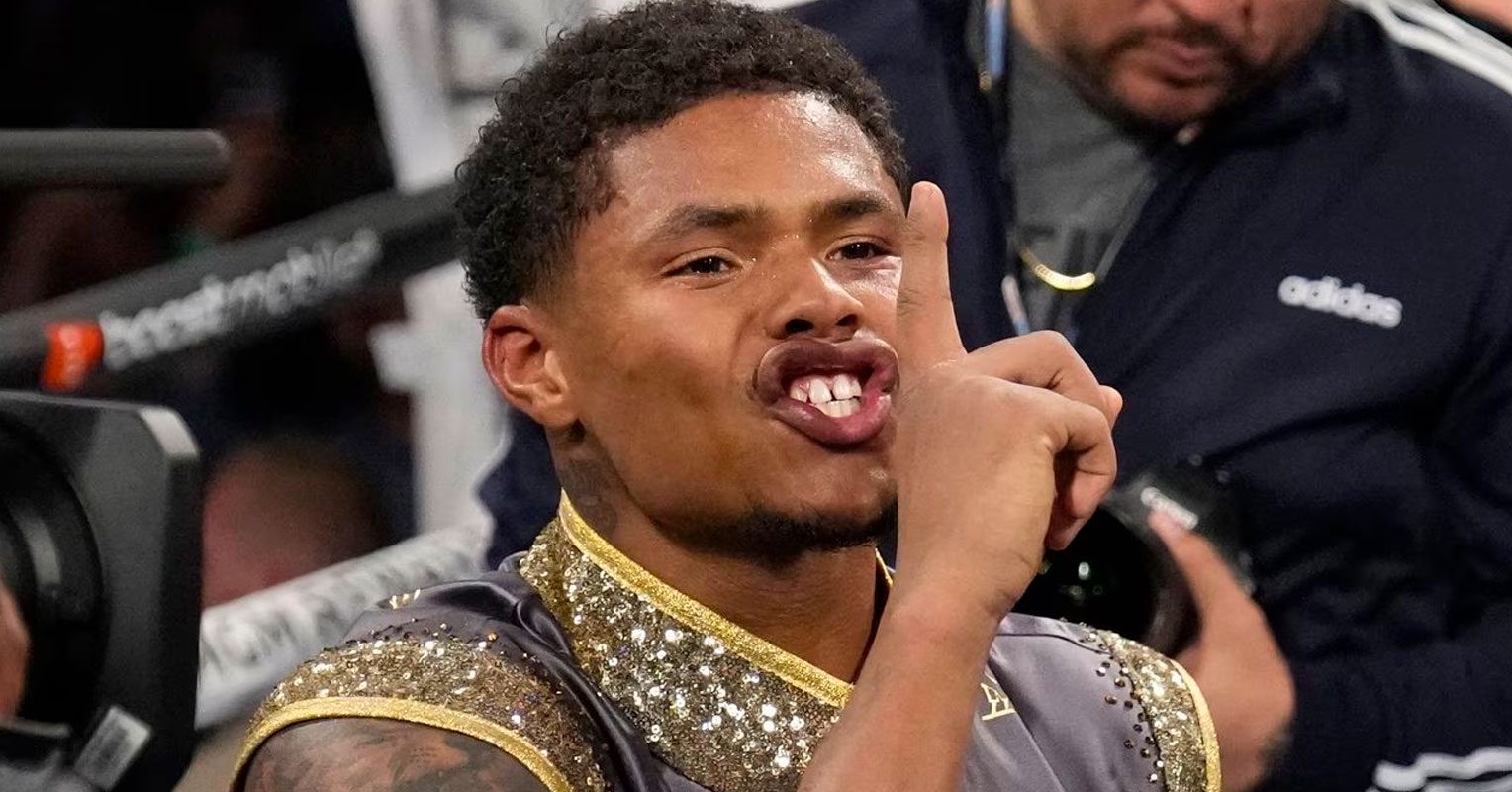 Shakur Stevenson Brands World Champ 'Biggest Conman In Boxing': "I'm